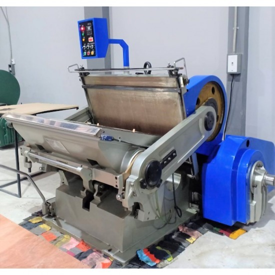 เครื่องไดคัท ป้อนมือ - บริษัท ดับเบิ้ลดีเครื่องจักรสิ่งพิมพ์ จำกัด - เครื่องไดคัท ป้อนมือ 